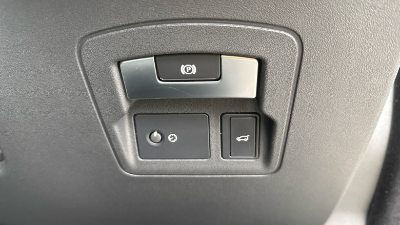 Land Rover Range Rover Velar 2.0 D180 R-Dynamic S 5dr Auto Diesel Estate